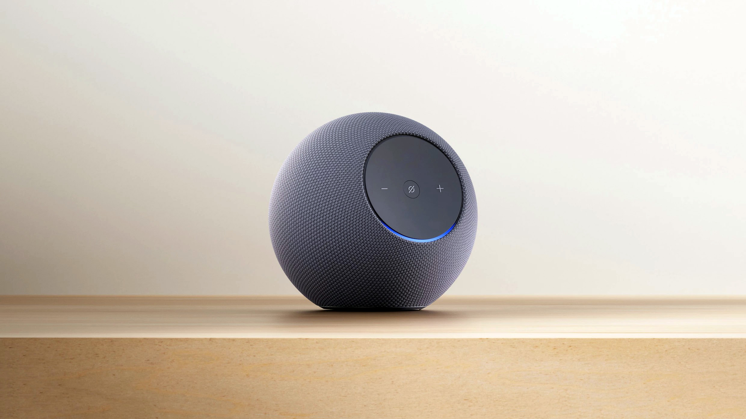 Nova Amazon Echo Studio chega ao Brasil com áudio premium e Alexa pronta para o futuro