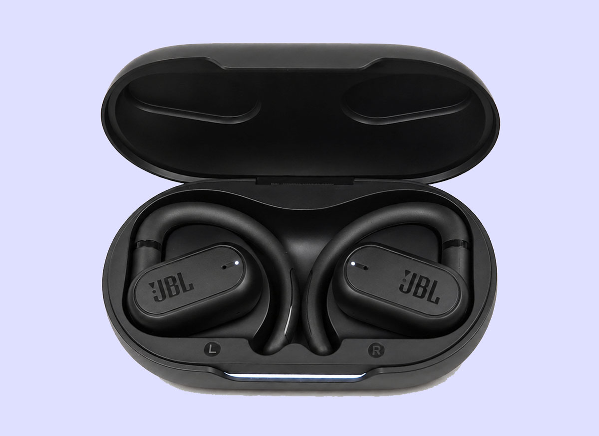 [Review] JBL Soundgear Sense: fone open-ear leve e competente